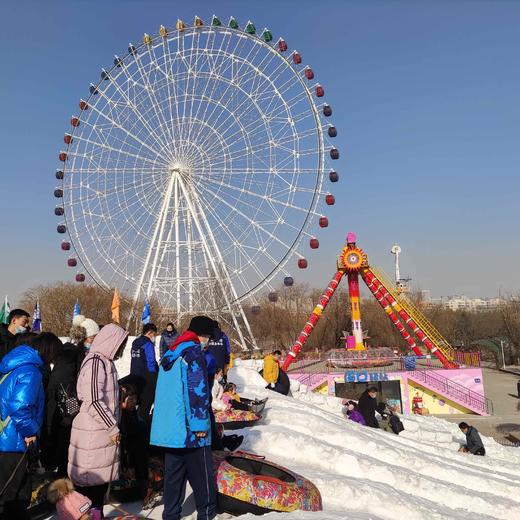 【包頭樂園-雪場】二十多種冰雪遊樂項目,不限時全場通玩,包含樂園