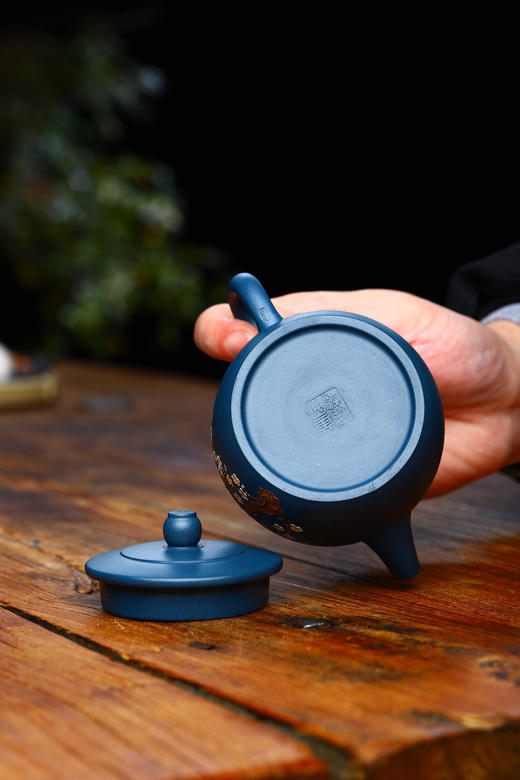 【汉瓦·容天对壶】泥料：天青泥 容量：220cc 作者：黄加峰 商品图3