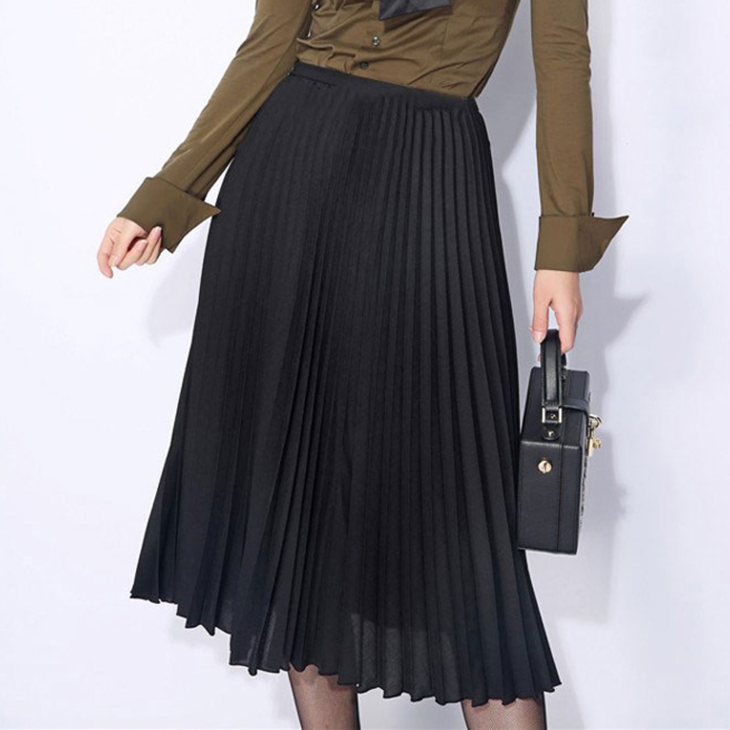 amass阿玛施 黑色百褶半身裙5200054-2039411-001,吊牌价1000,2 5码