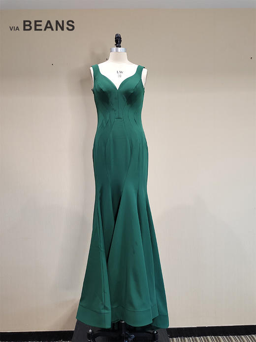 VIA BEANS 私人定制礼服JQ1820 商品图3