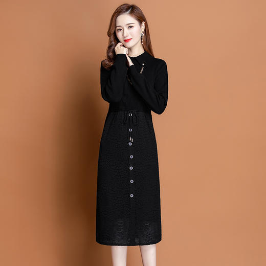PY-62113   秋冬新款时尚针织套头厚领仙女风金属链条过膝拼接连衣裙 商品图4
