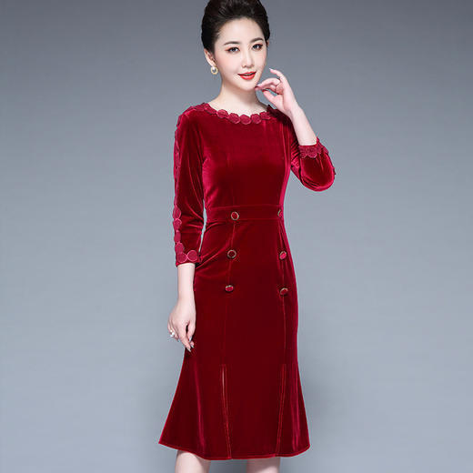 DS-Q5516新款重工盘花刺绣金丝绒鱼尾连衣裙 商品图0