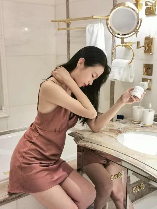 【经典奢华 焕活修护】Lamer眼霜 面霜 精粹水小样三件套组合 经典奢华 焕活修护 商品图7