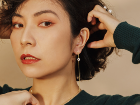 将象征纯洁美好的小雏菊化为首饰，也太美了吧！