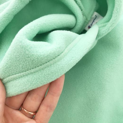 点此购买 冠军儿童刺绣加绒连帽卫衣 小雨171701 商品图8