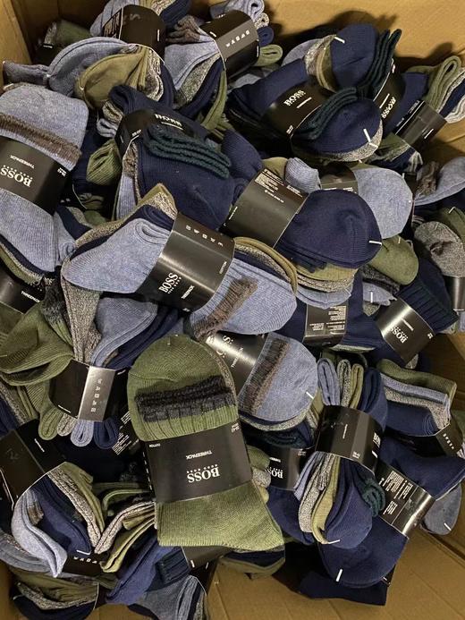 点此购买 boss男款混色纯棉双针高筒袜 外贸171688 商品图0