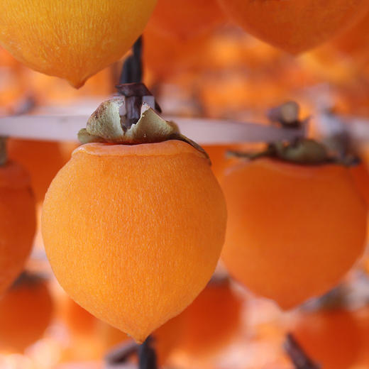 陕西富平柿饼夹核桃仁卷核桃夹心柿饼胜枣夹核桃 商品图5