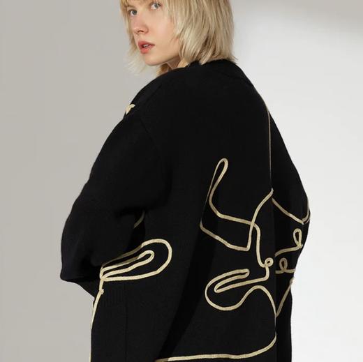 抽象牛头手绣针织长开衫 商品图1