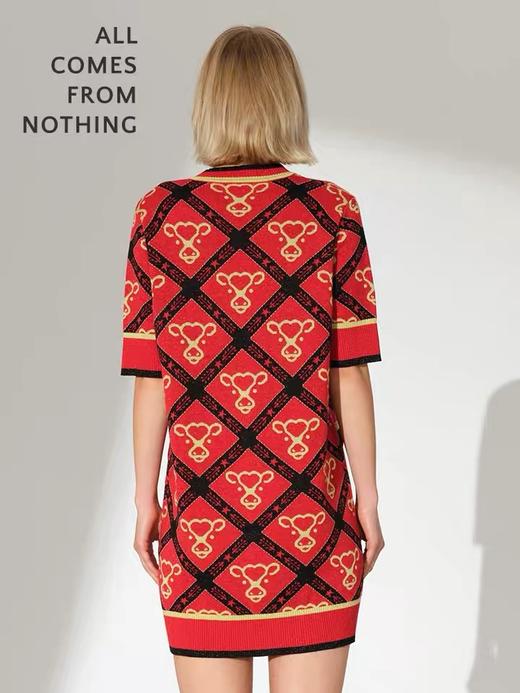 贺穗金牛提花针织宽松连衣裙 商品图1