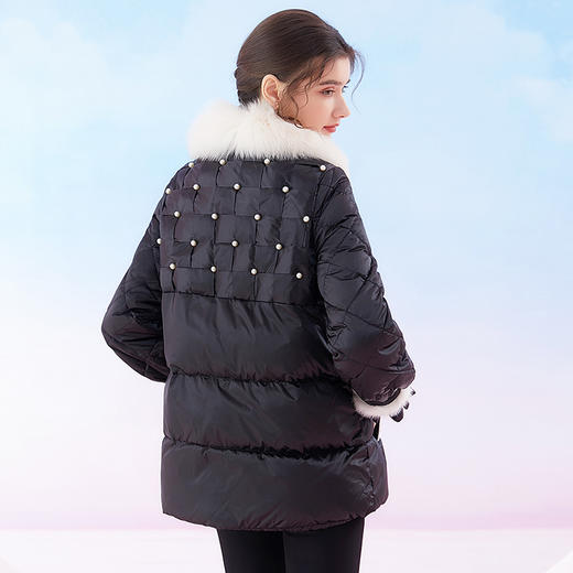 冬季2020年新款狐狸毛领加厚外套洋气钉珠白鸭绒短款黑色羽绒服女 商品图3