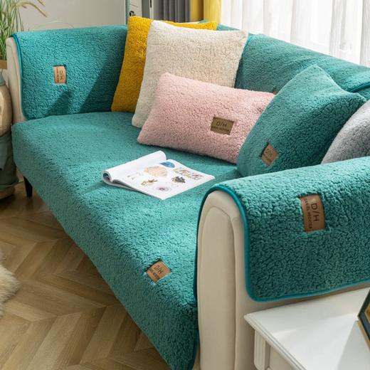 【羊羔绒沙发垫】冬季全新大号加厚毛绒坐垫 简约纯色防滑沙发套罩靠垫 商品图5