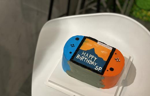 任天堂游戏机手绘定制奶油生日蛋糕 商品图0