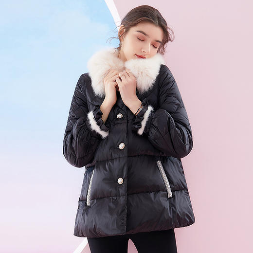 冬季2020年新款狐狸毛领加厚外套洋气钉珠白鸭绒短款黑色羽绒服女 商品图1