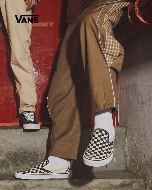 VANS男女同款硫化鞋VN000EYEBWW 商品图4