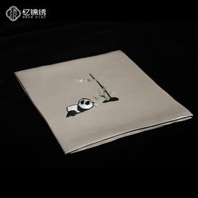 熊猫双面真丝刺绣-方巾