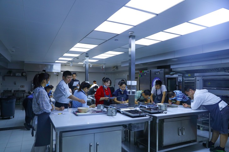 课【台式菠萝包/奶油熊掌】 预约报名-星曜堂国际厨艺学院活动-活动行