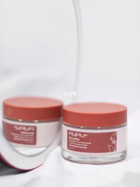 我把玫瑰敷脸上了！