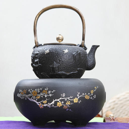  莺歌烧 黑底金银梅花 电陶炉煮茶器家用无噪音自动台式泡茶小号 商品图3