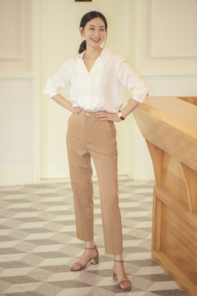 穿上这套，身姿优雅挺拔