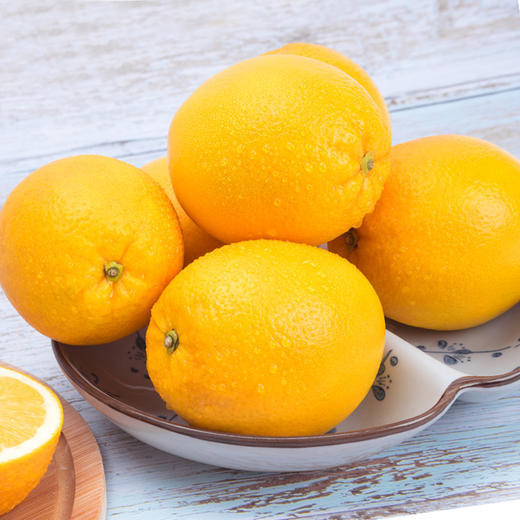 赣南脐橙 中华名果 橙汁满满 芳香四溢 自然成熟 商品图1