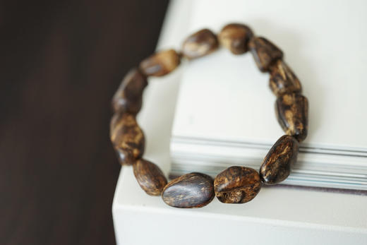 黑奇楠沉水随形手串  特价 商品图1