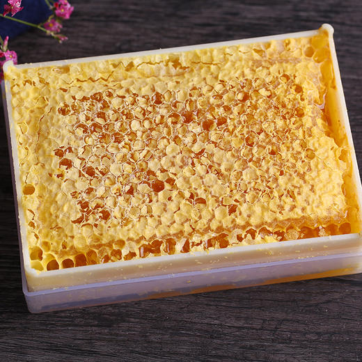 【常州馆】蜂巢蜜500g蜂巢蜜嚼着吃土蜂蜜纯正天然农家自产蜂窝蜜巢野生峰蜜 商品图1