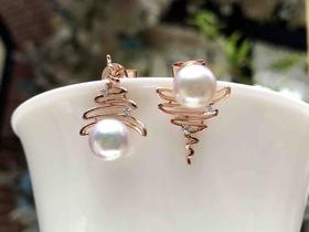 「日出」Akoya珍珠钻石不对称耳钉