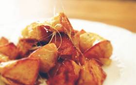 它是餐桌上的老派硬菜~ 甜蜜绵长！ 