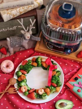 无油鸡米花蔬菜花环沙拉