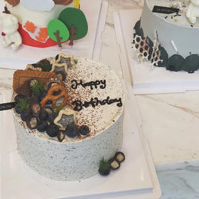 奥利奥蓝莓蛋糕