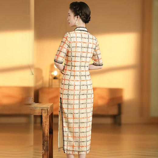 上海旗袍厂AYK-QF-201008蕾丝杏底红黑格旗袍连衣裙2021早春国风女装长款修身短袖旗袍裙女 商品图3