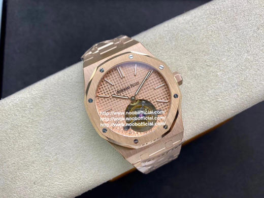 R8.factory解毒好的“陀飞轮”【2020爱彼 皇家橡树 陀飞轮。】独家订制Cal.2924机芯，动力储存68小时爱彼依旧保留的八角形表圈 商品图1