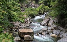 日本自然-瀑布（一）