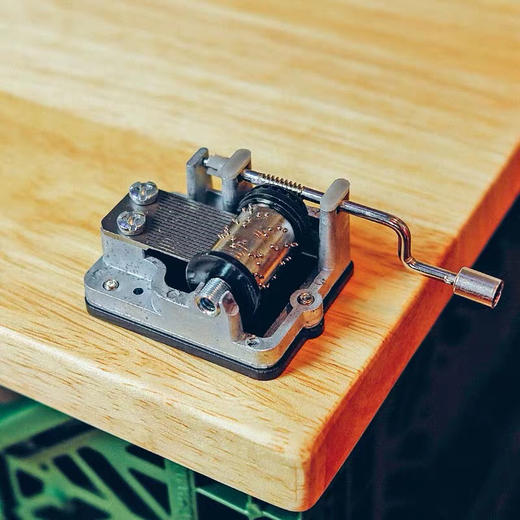 美国进口-Kikkerland手动发条音乐盒八音盒创意生日礼物—无备注随机发货-会员6折 商品图3