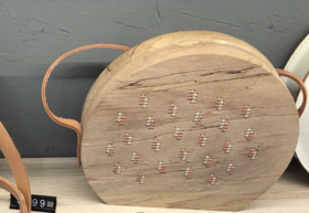 贝壳斜挎带十字绣包