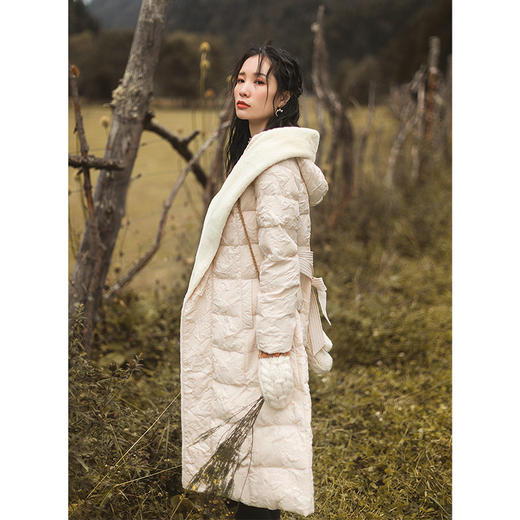 女装冬季2020新款中长款过膝加厚外套白鸭绒白色时尚收腰羽绒服 商品图3