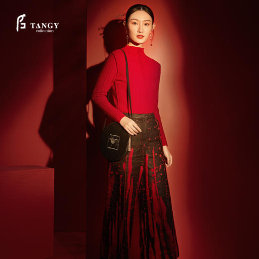 TANGY Collection/天意精品冬季新品新年特辑红色羊绒手工线迹毛衫 商品图1