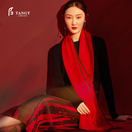 TANGY Collection/天意精品冬季新品新年特辑红色羊绒莨绸边围巾 商品图1