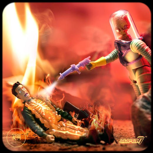 现货 Super7 火星人玩转地球 系列1  复古 挂卡 摆件 Mars Attacks 商品图1