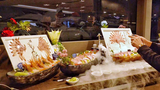 深圳湾夜游船宴 商品图0