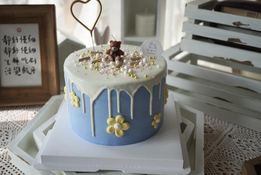 小熊蜡烛蛋糕 商品图1