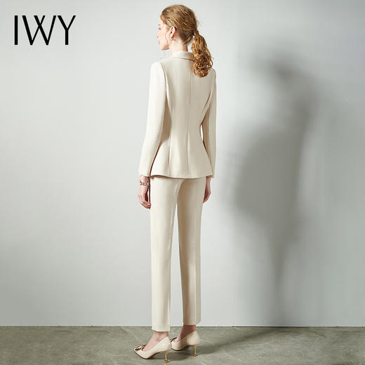 IWY/美容院高端白色西服西装套装女职业商务单排扣干练面试正装CP10407 商品图3
