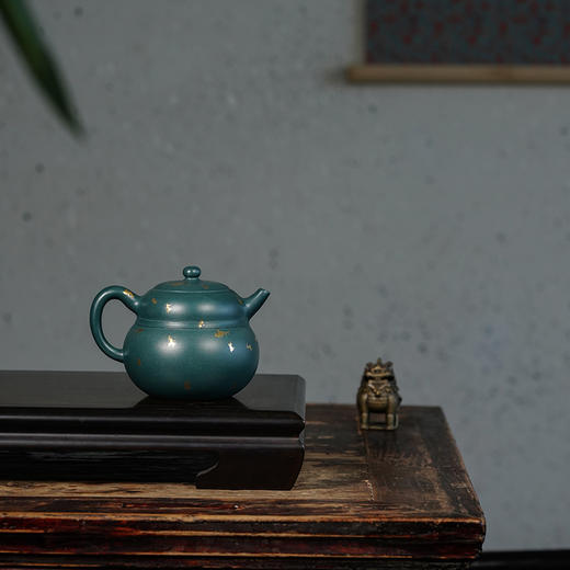 龙德堂陶艺 徐飞制《玉带葫芦》苏门答腊青 320cc (库存请咨询客服) 商品图0
