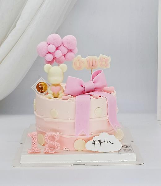 爱心小熊蛋糕（半翻糖装饰，数字可改） 商品图0