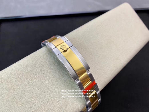 N劳li士迪通拿，单独真正4130机芯，厚度12.6mm和zp一致，904L钢。全部计时功能100% 实现,使用了订制版KIF避震器。 商品图7