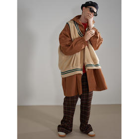 UMAMIISM UM20FW-2236 动漫doublet-face正反穿羊羔绒马甲鱼骨纹派克大衣