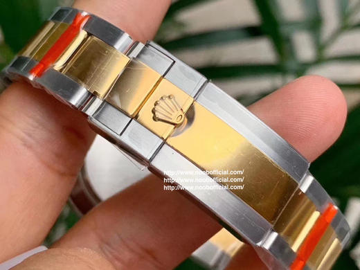 N劳li士迪通拿，单独真正4130机芯，厚度12.6mm和zp一致，904L钢。全部计时功能100% 实现,使用了订制版KIF避震器 商品图6