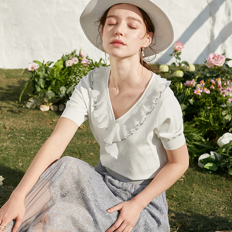 欧芮儿夏新款短袖针织衫女T恤打底衫荷叶边白色V领上衣薄款