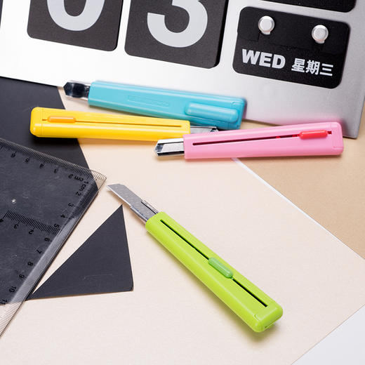 国誉C3美工刀HA-S110裁纸刀壁纸刀快递开箱神器 商品图1