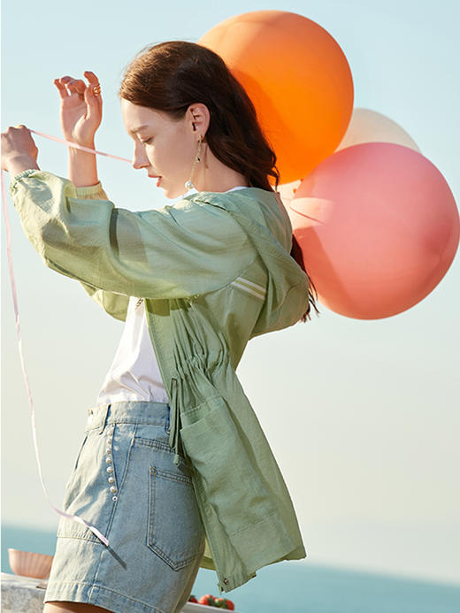 欧芮儿新款长袖连帽外套女绿色防晒衫宽松显瘦百搭上衣 商品图2